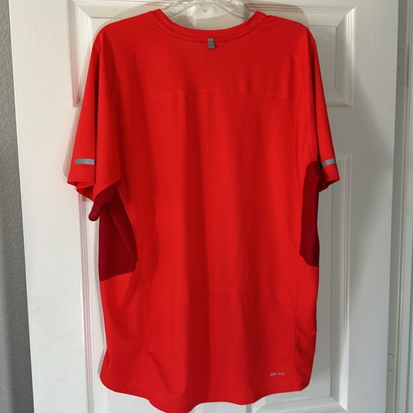 Nike Mens Running Tee Dri Fit Short Sleeve Round Neck Size XL - Picture 4 of 7
